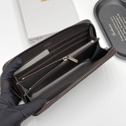 【ディオール】新作★ロゴの長財布☆ロングジップウォレット2色