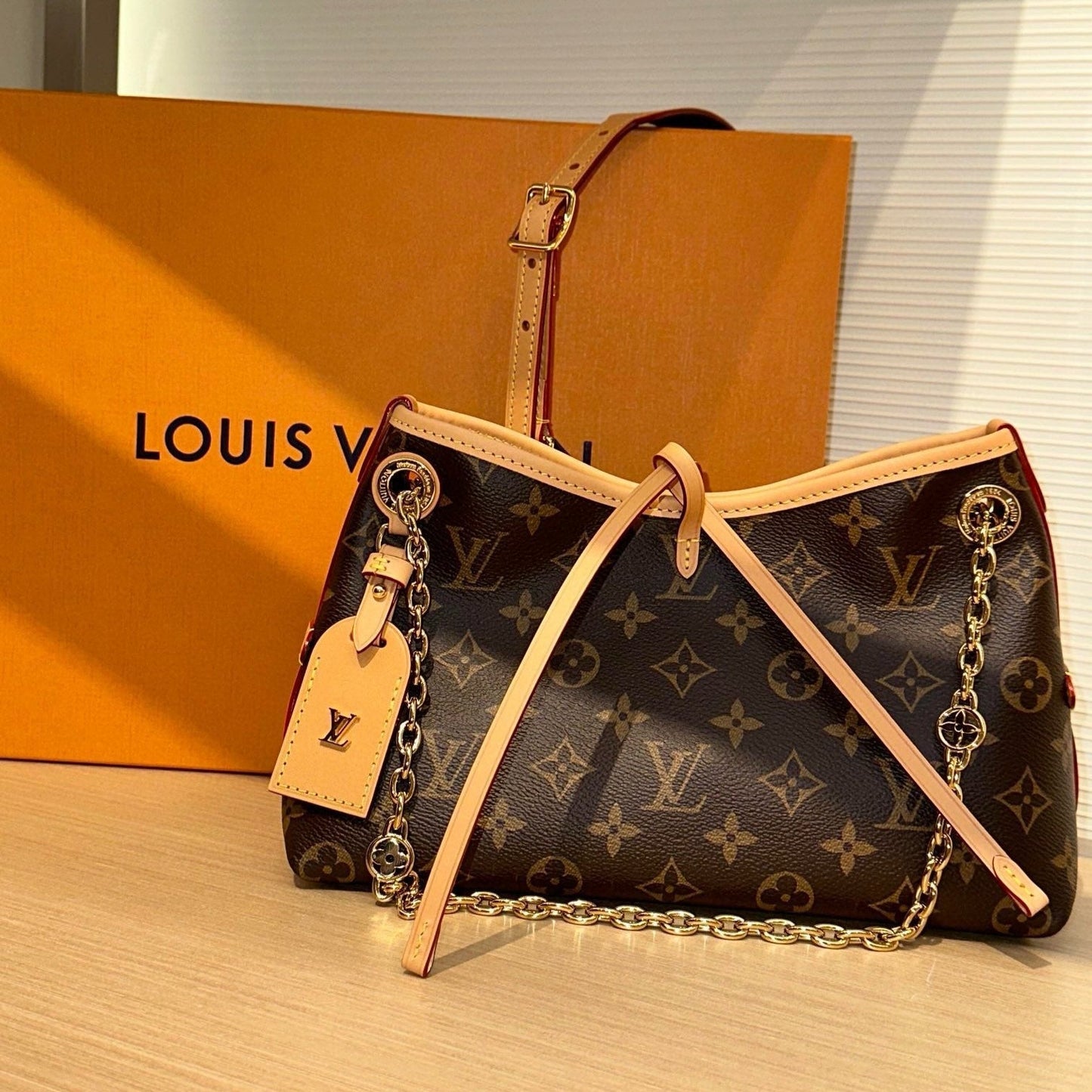 【ルイヴィトン】★大人気★関税送料込み★Carryall BB クロスボディ対応♪