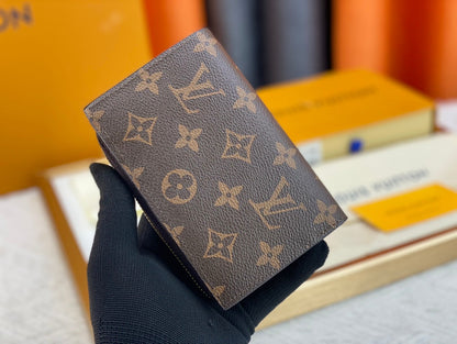 【ルイヴィトン】大人気 M60235エンボス加工多機能ミニ財布 収納力抜群 超実用的